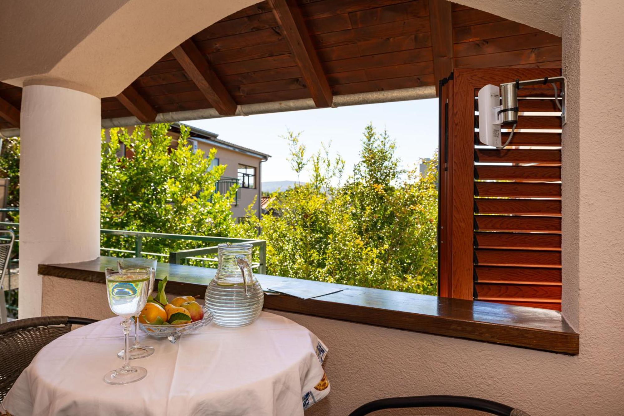 Apartments Adriana Stari Grad Kültér fotó