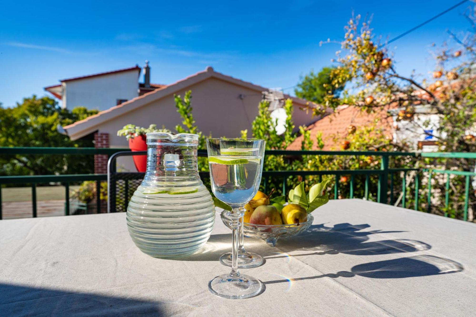 Apartments Adriana Stari Grad Szoba fotó