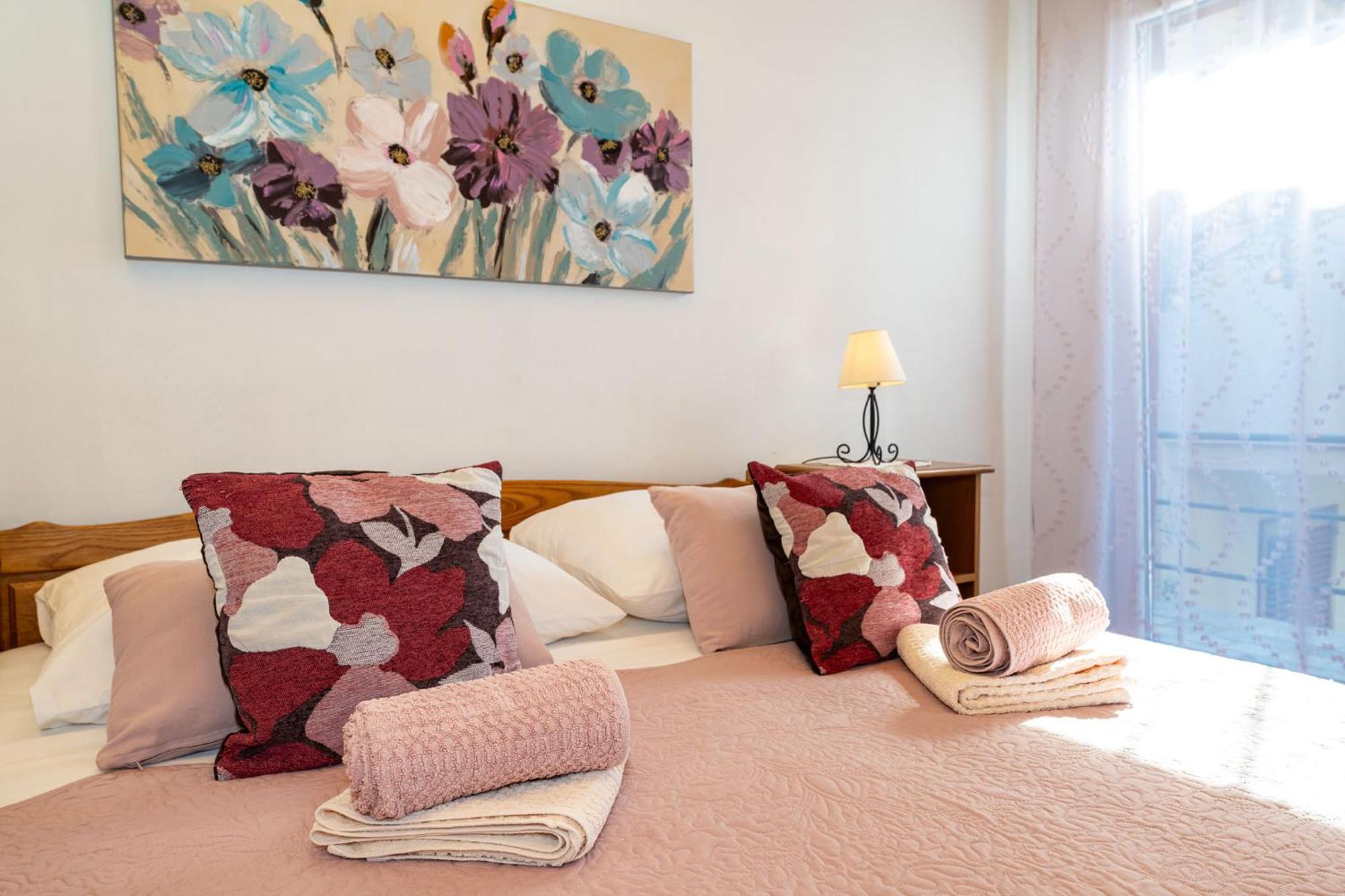 Apartments Adriana Stari Grad Szoba fotó