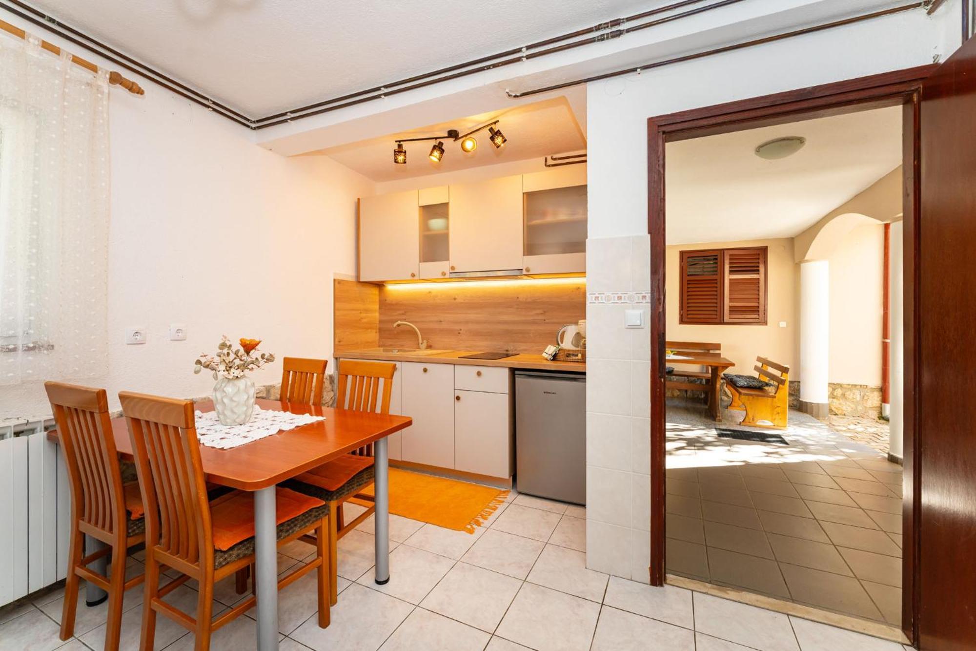 Apartments Adriana Stari Grad Szoba fotó
